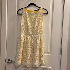 Women’s Lace white Dress
